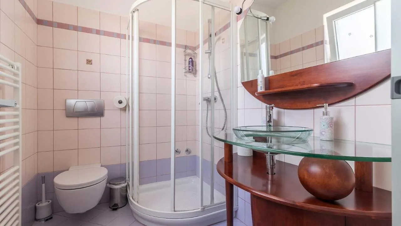 Luxury Villa Nicol With Pool And Sea View 300M From The Beach Pula Croácia