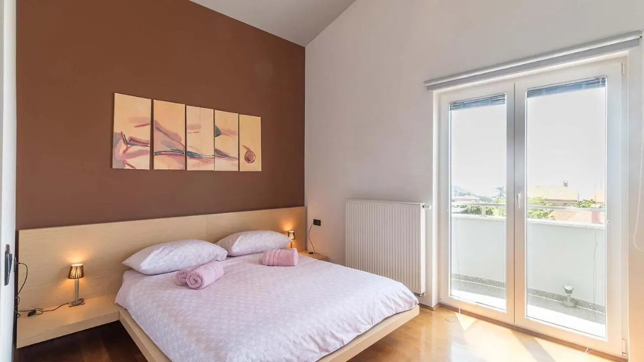 Luxury Villa Nicol With Pool And Sea View 300M From The Beach Pula